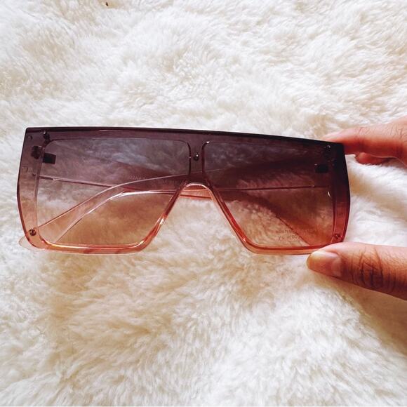 Greta Clear Pink Oversized Statement Sunglasses - Picture 1 of 9
